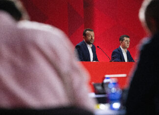 «Δεν υπάρχει καμία τέτοια κουβέντα» απαντά ο Ν. Παππάς στα σενάρια υποψηφιότητάς του για πρόεδρος του ΣΥΡΙΖΑ