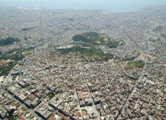 Δήμος Αθηναίων: Ολοκληρώθηκε η αναβάθμιση της πλατείας Παύλου Μελά