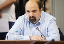 Παραιτείται ο Χρ. Τριαντόπουλος από υφυπουργός ενόψει της προανακριτικής για τα Τέμπη