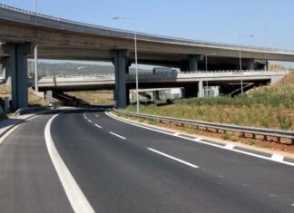 Αττική Οδός: Περνάει στο χαρτοφυλάκιο της ΓΕΚ ΤΕΡΝΑ με ανοδική τάση σε κυκλοφορία και έσοδα