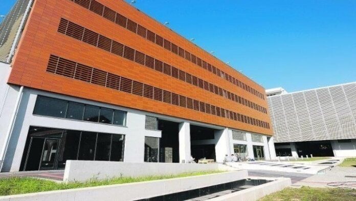 w24-144526w24115532w30134813w21141038w31114419PERIFEREIA