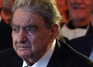 Απεβίωσε ο Βαρδής Βαρδινογιάννης