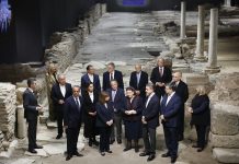 Μετρό Θεσσαλονίκης: Στα αρχαία του σταθμού «Βενιζέλου» ξεναγήθηκαν η ΠτΔ και ο πρωθυπουργός (εικόνες-βίντεο)