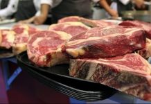 Μειωμένες έως και 15% οι παραγγελίες στα κρεοπωλεία ενόψει Χριστουγέννων