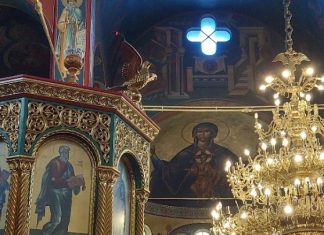 ΑΦΙΕΡΩΜΑ: Από τον άμβωνα το μήνυμα για την ανακύκλωση τηγανέλαιων – Εκκλησίες συμμετέχουν στην προσπάθεια, ενώ ταβέρνες υιοθετούν σχολεία