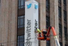 Βρετανικά πανεπιστήμια και ανώτατα εκπαιδευτικά ιδρύματα εγκαταλείπουν την πλατφόρμα του Ιλον Μασκ