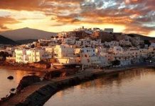 Guardian: H Νάξος στα καλύτερα μέρη της Ευρώπης με εξωτικές παραλίες, σύμφωνα με τους αναγνώστες
