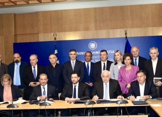 Υπεγράφησαν οι συμβάσεις για τα σιδηροδρομικά έργα αποκατάστασης των ζημιών από τις θεομηνίες «Daniel» και «Elias»