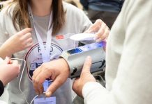 Ρομποτικές λύσεις τεχνητής νοημοσύνης από μαθητές στον STEM 2025, με στρατηγικό συνεργάτη την COSMOTE