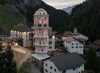 Ένα μικρό ελβετικό χωριό αποκτά τον υψηλότερο 3D εκτυπωμένο πύργο