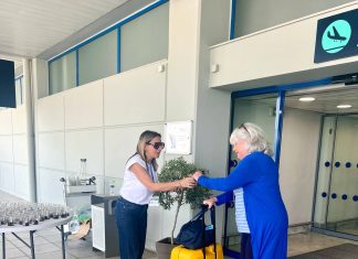 Το νησί της Θάσου υποδέχθηκε τους πρώτους Άγγλους τουρίστες της φετινής σεζόν