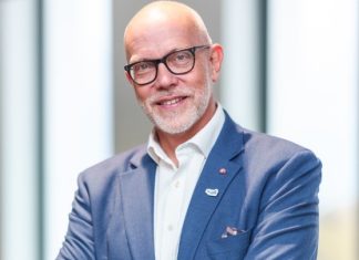 Chris Skeith, OBE: Η περαιτέρω ανάπτυξη της εκθεσιακής βιομηχανίας μπορεί να αποτελέσει τεράστια ευκαιρία για την Ελλάδα