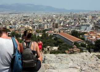 Τι φέρνει η κρίση στη Μέση Ανατολή σε οικονομία, τουρισμό και επιχειρήσεις – Θετικό κρίνεται το πρώτο πεντάμηνο