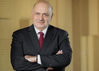 Ο καθ. Άγις Παπαδόπουλος νέος πρόεδρος του Ελληνογερμανικού Επιμελητηρίου