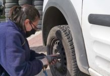 Τα περισσότερα καινούργια αυτοκίνητα διαθέτουν κιτ επισκευής ελαστικών και όχι ρεζέρβα ή ελαστικό έκτακτης ανάγκης