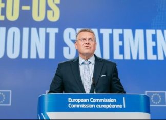 Ανακοινώθηκε το «Πλαίσιο Συμφωνίας ΗΠΑ-ΕΕ για Αμοιβαίο, Δίκαιο και Ισορροπημένο Εμπόριο»