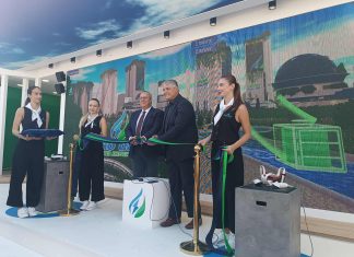 Εγκαίνια του περιπτέρου της εταιρείας «Φυσικό Αέριο -Ελληνική Εταιρεία Ενέργειας», στην 89η ΔΕΘ