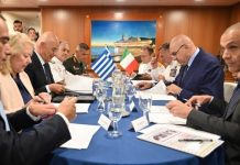 Υπογραφή μνημονίου για τη ναυτική συνεργασία Ελλάδας – Ιταλίας και δήλωσης προθέσεων για 2+2 φρεγάτες Bergamini