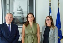 Επίσκεψη πρέσβη και πρόξενου Μεγάλης Βρετανίας στο υπουργείο Τουρισμού για την αποτίμηση της πορείας των τουριστικών σχέσεων των δύο χωρών