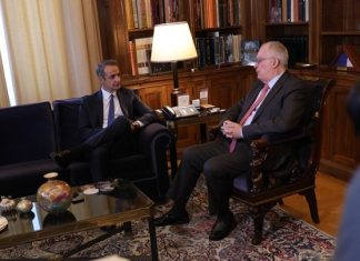 Κυρ. Μητσοτάκης: Μειώνουμε τους φόρους και αυξάνουμε τους μισθούς – Κάθε χρόνο θα επιστρέφουμε το πλεόνασμα στην κοινωνία