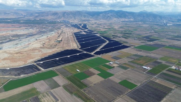 ΔΕΗ - φωτοβολταϊκά