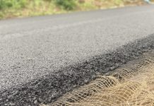 «Έξυπνο ύφασμα» εντοπίζει και ενημερώνει για την κατάσταση των δρόμων κάτω από την επιφάνεια της ασφάλτου