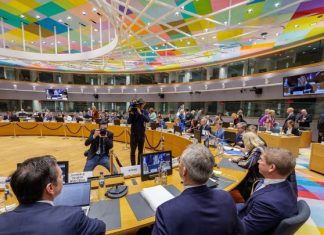 Συμβούλιο ECOFIN: Οι χώρες μέλη ενέκριναν τη φορολόγηση των μικρών δεμάτων που εισάγονται στην ΕΕ