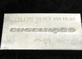 Για πρώτη φορά στην ιστορία, το ασήμι πάνω από τα 75 δολάρια ανά ουγγιά