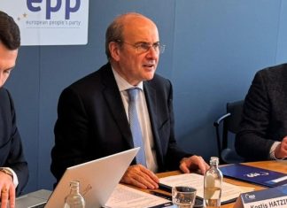 ΕΛΚ: Παρεμβάσεις σε 9 τομείς για την ανταγωνιστικότητα – Ετοιμάζονται οι προτάσεις υπό την προεδρία του Κ. Χατζηδάκη