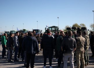 Κινητοποίηση εργαζομένων σε ένδειξη αλληλεγγύης στους αγρότες