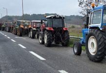 Θεσσαλονίκη: Έκλεισε το τελωνείο Ευζώνων και το ρεύμα προς την πόλη στα διόδια των Μαλγάρων – Οι κινητοποιήσεις των αγροτών