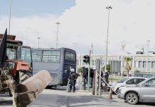 Κλιμακώνονται οι κινητοποιήσεις των αγροτών σε όλη τη χώρα