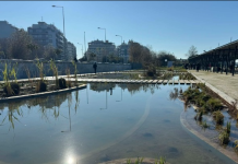 Παραδόθηκε μεταμορφωμένος ο Ιαπωνικός Κήπος του Νερού στη Νέα Παραλία – Συμβολικός χώρος φιλίας της Θεσσαλονίκης με την Ιαπωνία