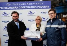 Στα Ναυπηγεία Σαλαμίνας η Γαλλίδα υπ. Άμυνας Κατρίν Βωτρέν