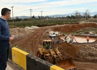 Χρ. Δήμας: Σε εξέλιξη τα έργα αποκατάστασης του οδικού δικτύου στη Θεσσαλία