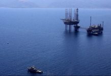 Υπεγράφησαν οι συμφωνίες με Chevron – HELLENiQ ENERGY, παρουσία του πρωθυπουργού