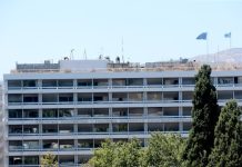 ΥΠΕΘΟΟ: Καμία παράβαση του ενωσιακού δικαίου δεν διαπιστώθηκε σε βάρος της χώρας για τις συμβάσεις δανειοληπτών σε ελβετικό φράγκο και την ενδεχόμενη παραβίαση του δικαίου της ΕΕ