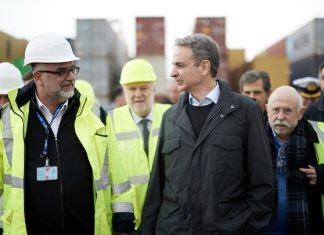 Κυρ. Μητσοτάκης: Η κατασκευή του 6ου προβλήτα θα αναβαθμίσει το λιμάνι της Θεσσαλονίκης, ώστε να μετατραπεί σε διαμετακομιστικό κόμβο