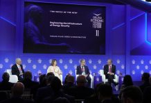 Αλ. Εξάρχου: Ιστορική ευκαιρία για την Ελλάδα ο Κάθετος Διάδρομος