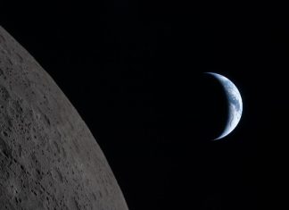 Η Nasa δημοσίευσε τη φωτογραφία μιας δύσης της Γης που τράβηξαν οι αστροναύτες του Artemis