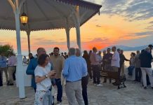 Η Ύδρα των Ασφαλιστών: Εκεί όπου οι συζητήσεις και οι συναντήσεις διαμορφώνουν μια ολόκληρη αγορά