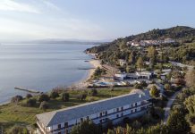 ΕΤΑΔ: Υπεγράφη η μίσθωση του ιστορικού «Ξενία Ουρανούπολης» με την Domes Resorts