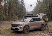 Η Renault και η Thales παρουσίασαν το πρωτότυπο όχημα για επιχειρήσεις χερσαίων δυνάμεων, 4 TROOP