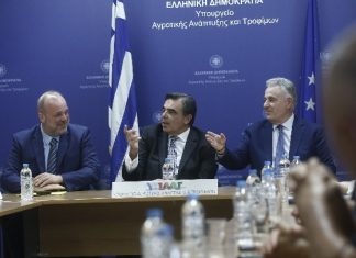Μ. Σχοινάς: Επτά μέτρα στήριξης για τους επαγγελματίες αλιείς – Πιλοτική αλίευση και επιδότηση του λαγοκέφαλου σε Κρήτη και Ν. Αιγαίο