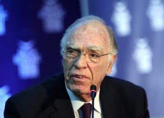 Πέθανε ο Βασίλης Λεβέντης