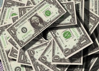 ΗΠΑ: Ο πρόεδρος της Fed χαρακτηρίζει «ανησυχητικό» τον πληθωρισμό στη χώρα