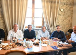 Πυρκαγιά – Χαλκιδική:Ποσό ύψους 3,5 εκατ. ευρώ ανακοίνωσε ο Κ. Κατσαφάδος – Μ. Σχοινάς: «Σώθηκαν 10.000 ιδιοκτησίες»