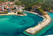 Μισό εκατομμύριο επιβάτες από τα λιμάνια Κεραμωτής και Καβάλας ταξίδεψαν σε έναν μήνα στη Θάσο