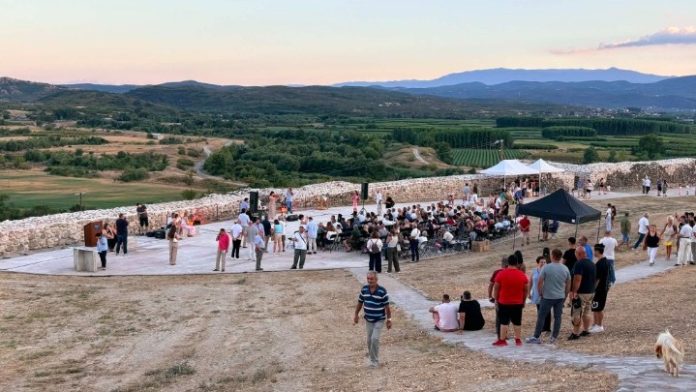 βυζαντινό Κάστρο των Μογλενών