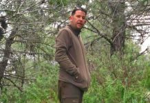 ΑΦΙΕΡΩΜΑ: Γιάννης Ελενίτσας, ο Ροδίτης γεωπόνος – βοτανολόγος που σπέρνει την ελληνική φύση με… κάρτες σε όλες τις χώρες του κόσμου